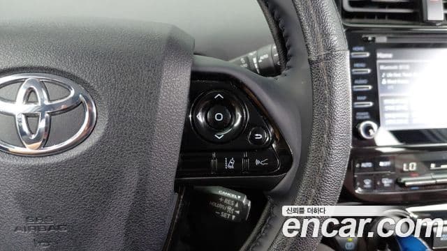 Toyota Prius 2022 — Photo 10/20