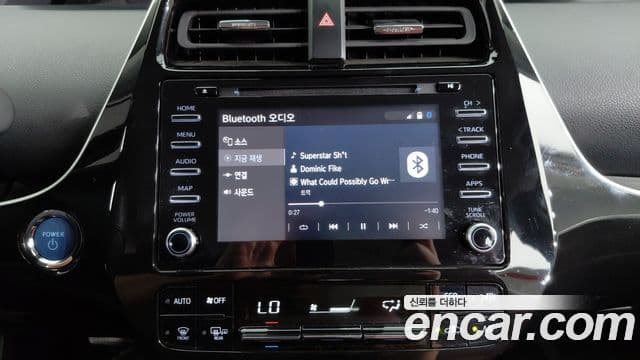 Toyota Prius 2022 — Photo 16/20