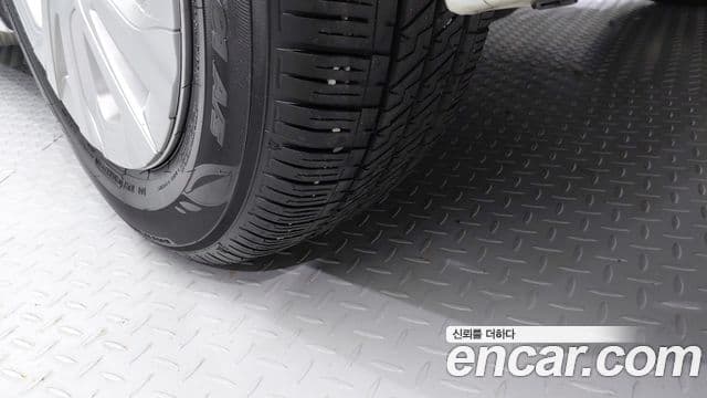 Toyota Prius 2022 — Photo 11/20