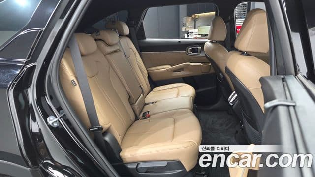 Kia Sorento 2025 — Фото 12/20