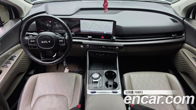 Kia Carnival 2023 — Фото 7/20