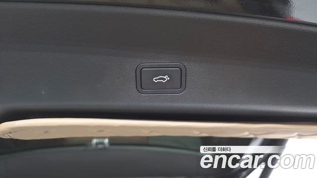 Renault Samsung Grand Koleos 2025 — ფოტო 16/35