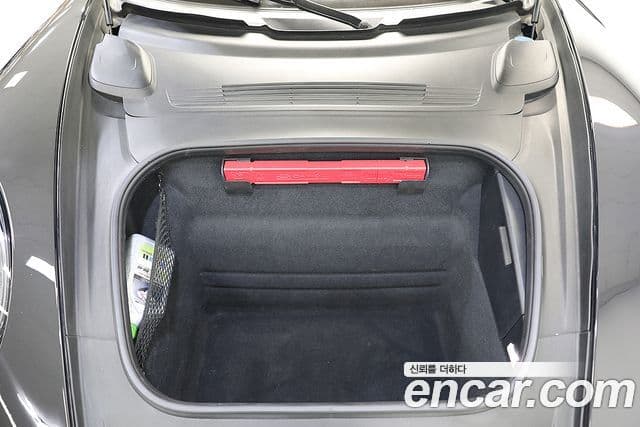 Porsche 911 2023 — Photo 8/20