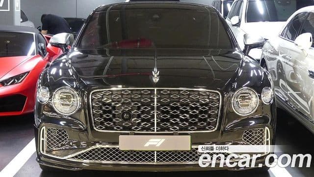 Bentley Flying Spur 2025 — Photo 12/20