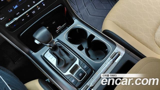 Kia Carnival 2021 — Фото 9/20