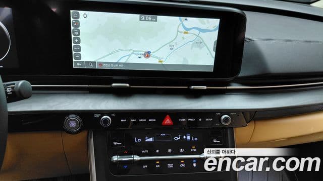 Kia Carnival 2021 — Фото 12/20