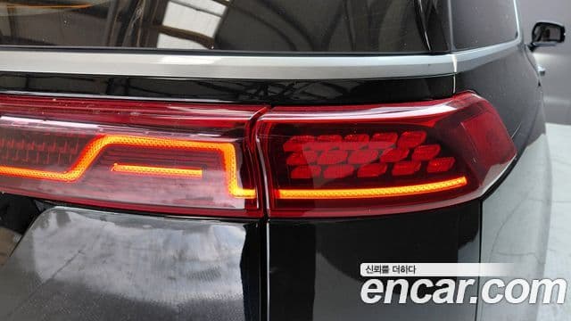 Kia Carnival 2021 — Şəkil 28/28