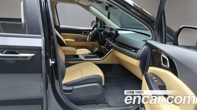 Kia Carnival 2021 — Şəkil 4/28
