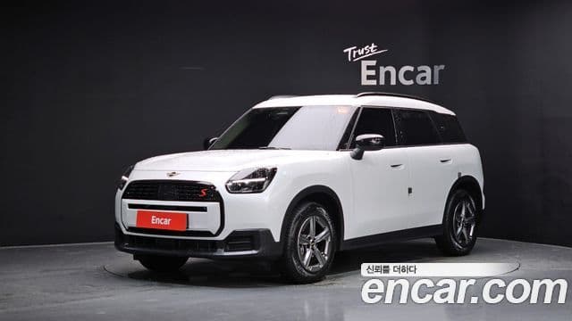 Mini Cooper S Countryman 2026 — Фото 1/20