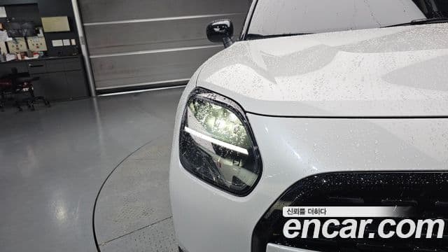 Mini Cooper S Countryman 2026 — Şəkil 29/34