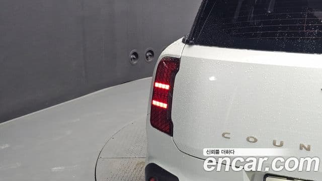 Mini Cooper S Countryman 2026 — Şəkil 22/34
