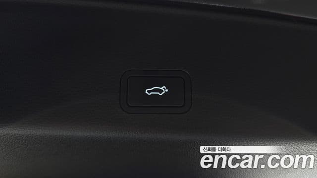 Renault Samsung Grand Koleos 2024 — Фото 15/20