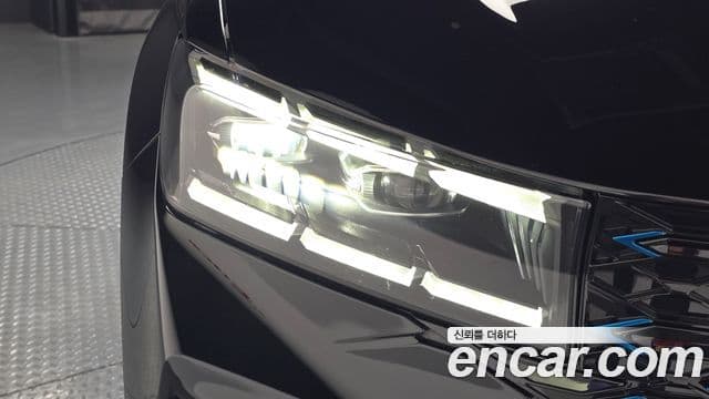 Renault Samsung Grand Koleos 2024 — Photo 24/32