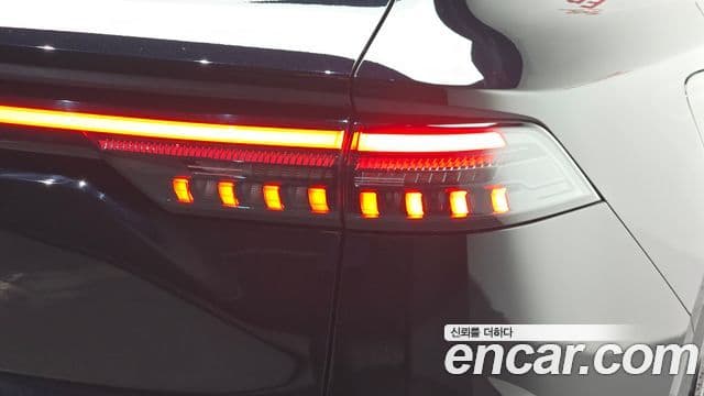 Renault Samsung Grand Koleos 2024 — Photo 20/32