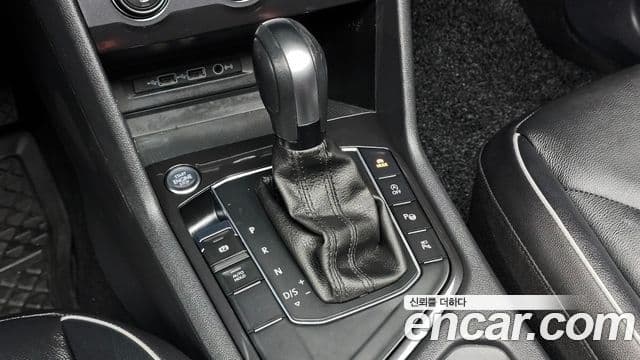 Volkswagen Tiguan Allspace 2020 — ფოტო 8/20