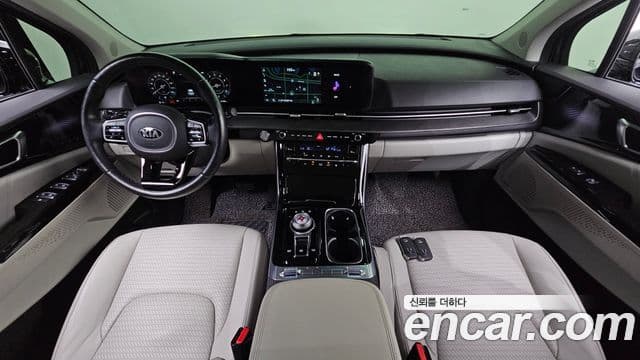 Kia Carnival 2021 — Фото 7/20
