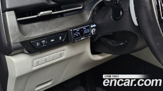 Kia Carnival 2021 — Фото 16/20