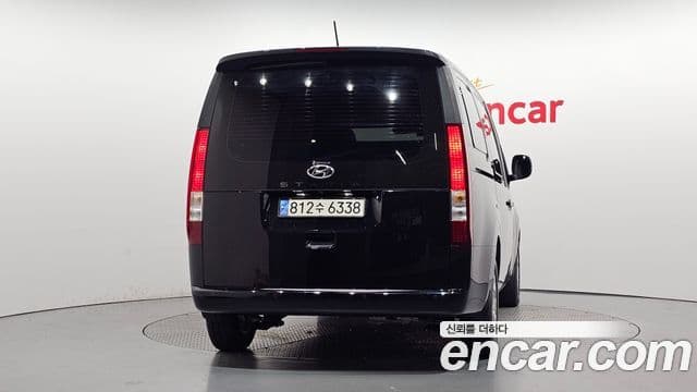 Hyundai Staria 2023 — Şəkil 23/30