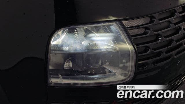 Hyundai Staria 2023 — Şəkil 26/30