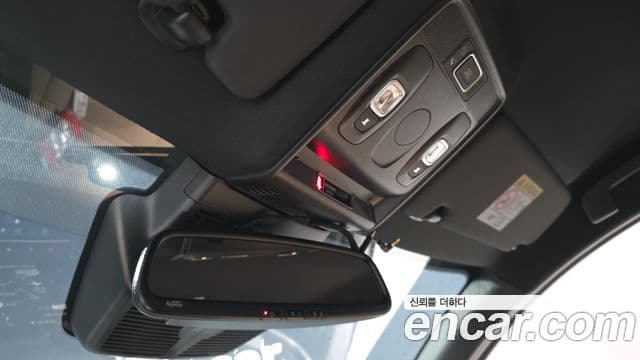 Renault Samsung Arkana 2025 — Фото 18/20