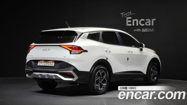 Kia Sportage 2022 — Фото 2/20