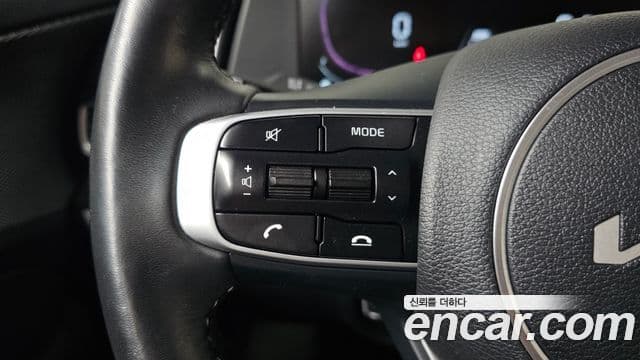 Kia Sportage 2022 — Фото 15/20