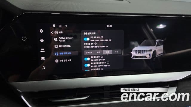 Renault Samsung Grand Koleos 2024 — Фото 16/20