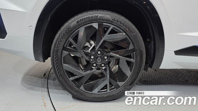 Renault Samsung Grand Koleos 2024 — Photo 29/33