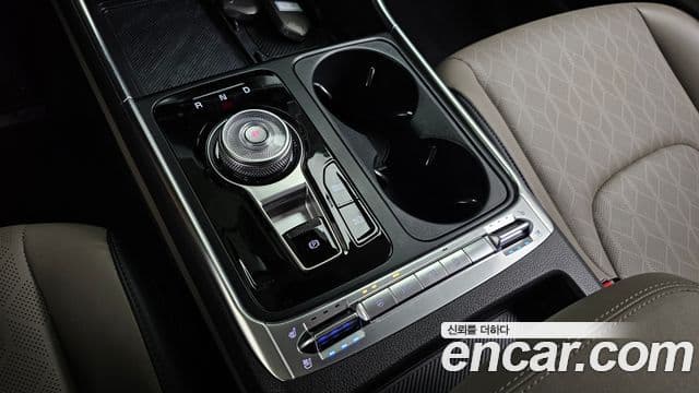 Kia Carnival 2024 — Фото 9/20