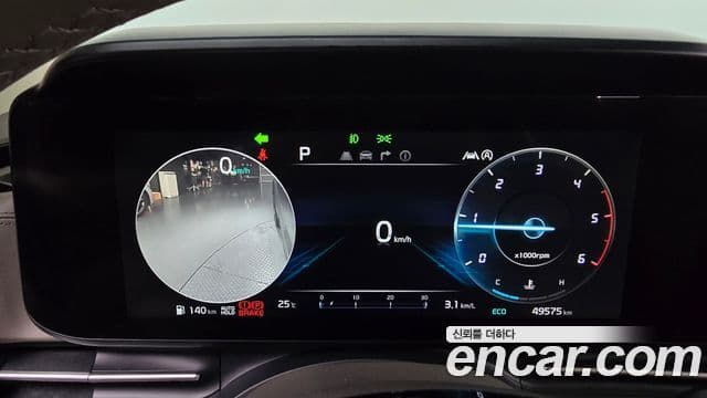 Kia Carnival 2021 — Фото 8/20