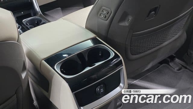 Kia Carnival 2021 — Photo 10/30
