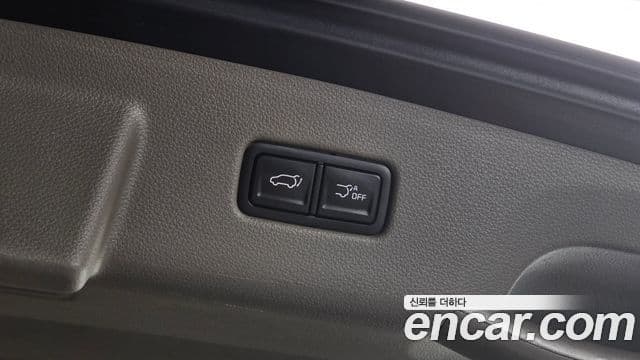 Kia Carnival 2021 — Photo 5/30