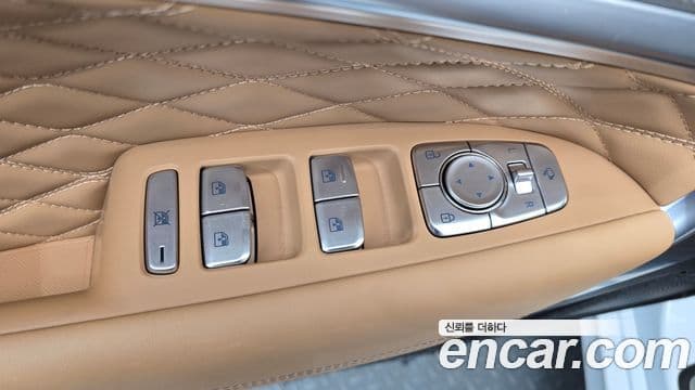 Genesis G70 2025 — Photo 26/33