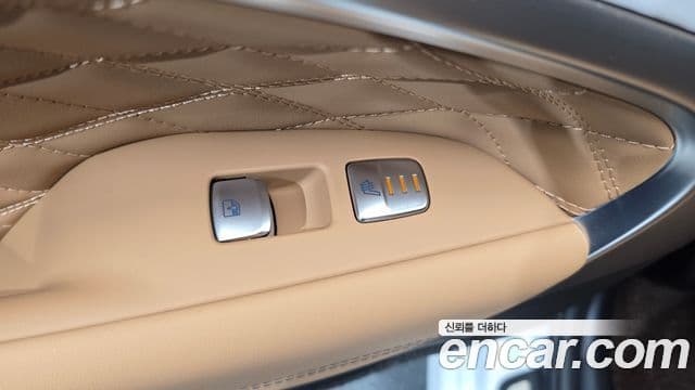 Genesis G70 2025 — ფოტო 33/33