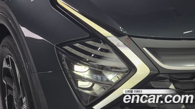 Kia Sportage 2023 — Şəkil 2/33