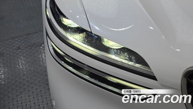 Genesis GV70 2021 — ფოტო 5/32