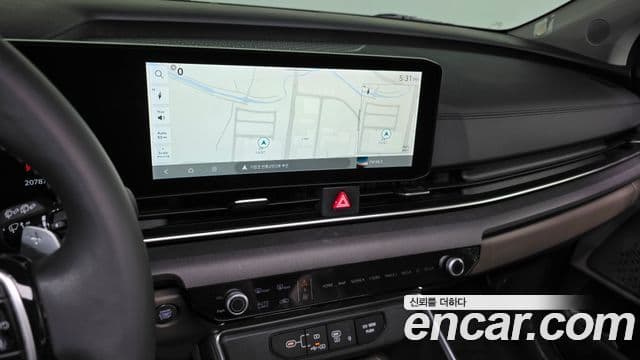 Kia Carnival 2024 — Фото 13/20