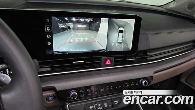 Kia Carnival 2024 — Фото 16/20