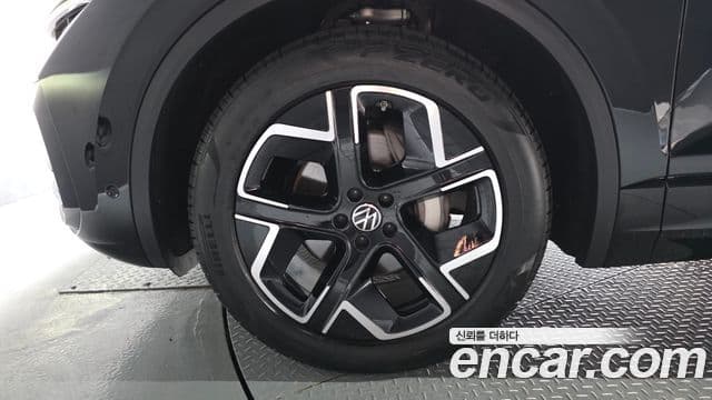 Volkswagen Touareg 2025 — Photo 5/41