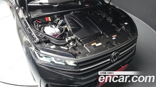 Volkswagen Touareg 2025 — Photo 32/41