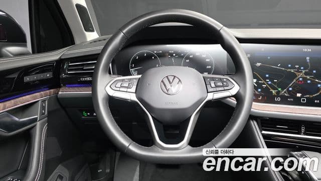 Volkswagen Touareg 2025 — Photo 19/41