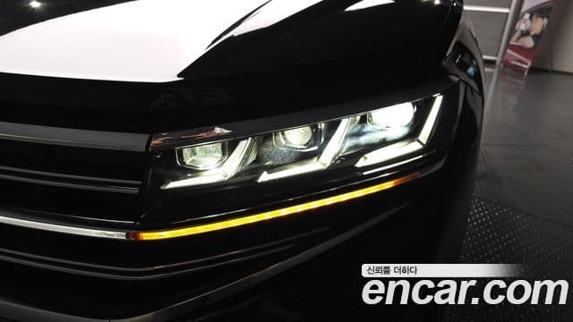 Volkswagen Touareg 2025 — Photo 7/41