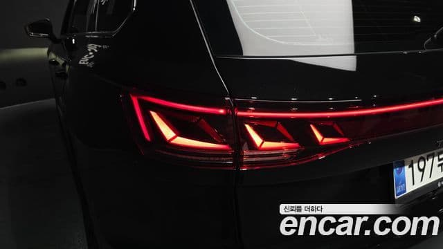 Volkswagen Touareg 2025 — Photo 6/41