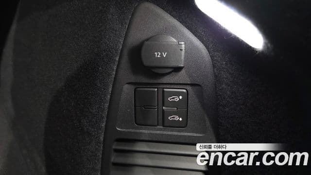 Volkswagen Touareg 2025 — Photo 25/41