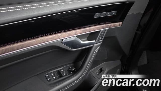 Volkswagen Touareg 2025 — Photo 39/41