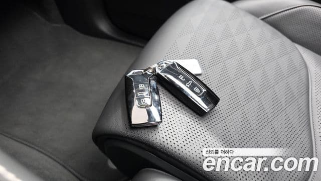 Volkswagen Touareg 2025 — Photo 35/41