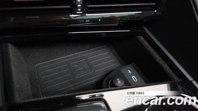 Volkswagen Touareg 2025 — Photo 27/41