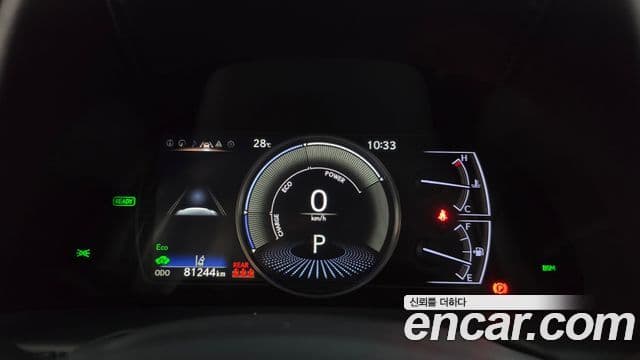Lexus ES300h 2018 — Photo 14/20