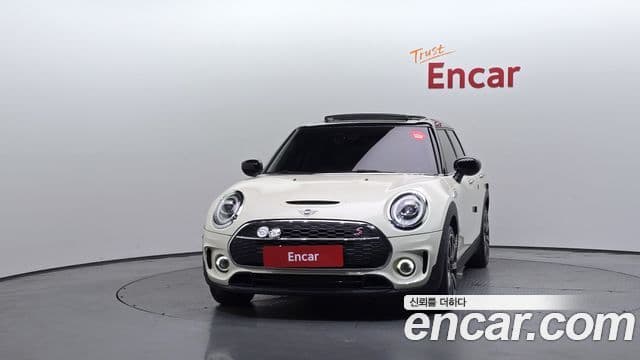 Mini Cooper S Clubman 2020 — Фото 3/20