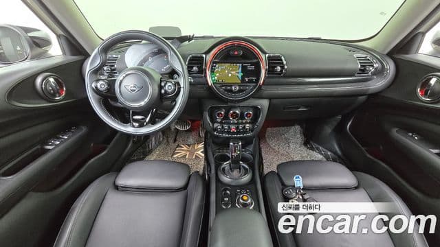 Mini Cooper S Clubman 2020 — Фото 7/20